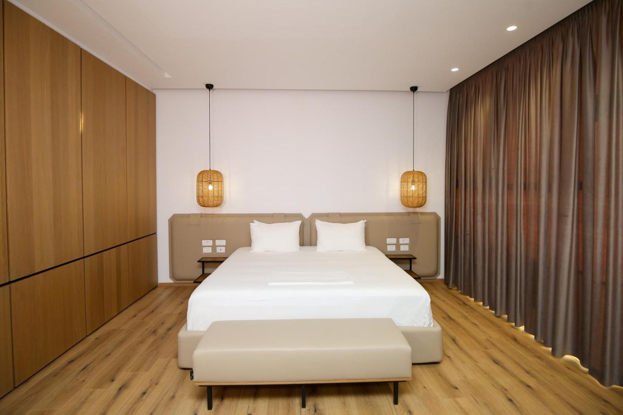 Oricon Coast Luxury Resort Orikum Bagian luar foto