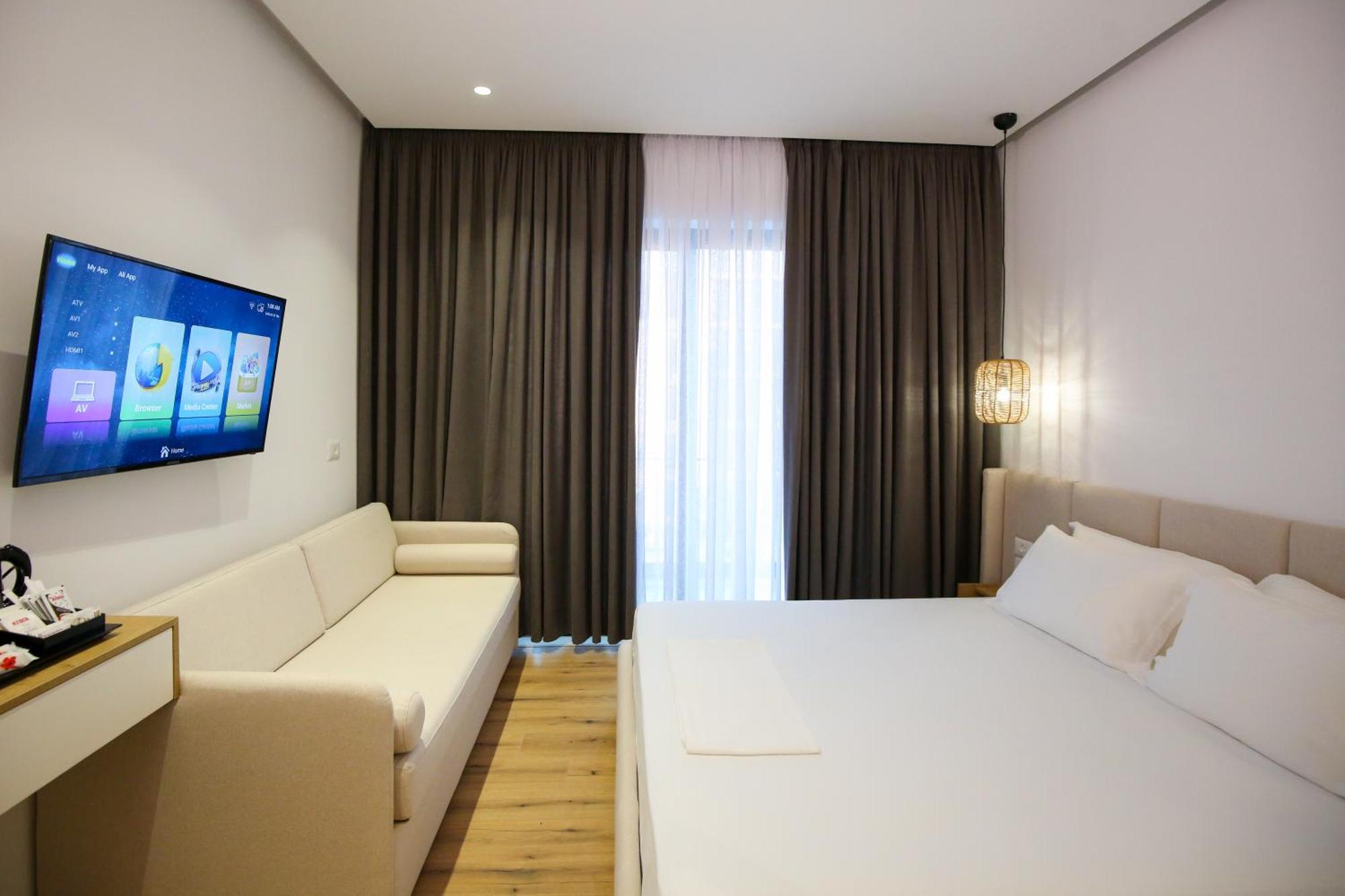 Oricon Coast Luxury Resort Orikum Bagian luar foto