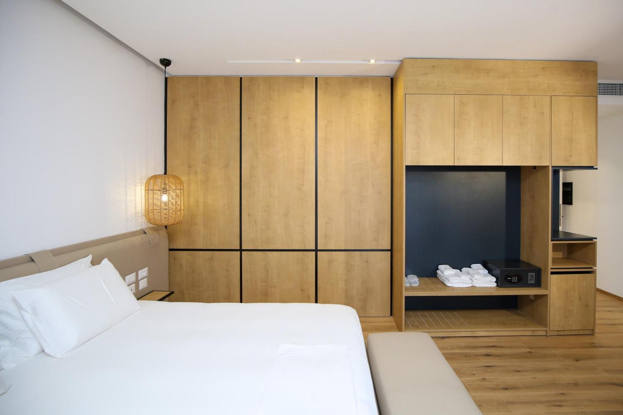 Oricon Coast Luxury Resort Orikum Bagian luar foto