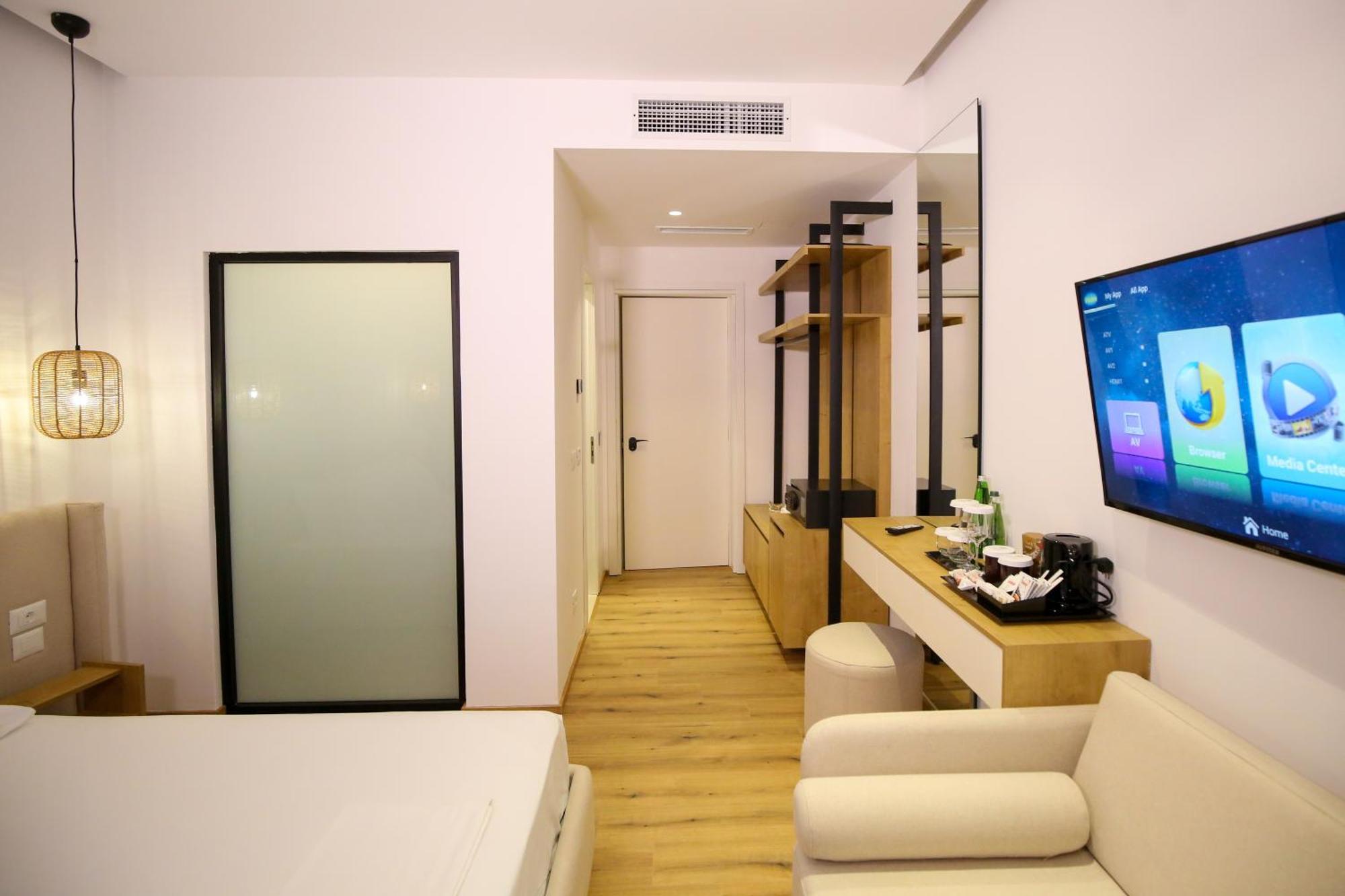 Oricon Coast Luxury Resort Orikum Bagian luar foto