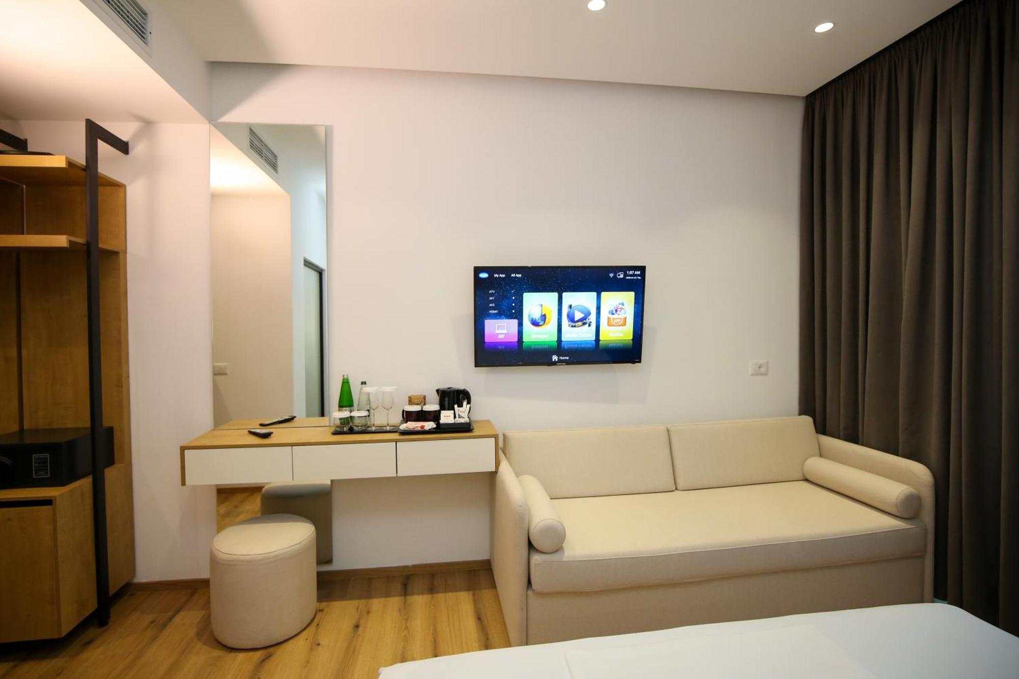 Oricon Coast Luxury Resort Orikum Bagian luar foto
